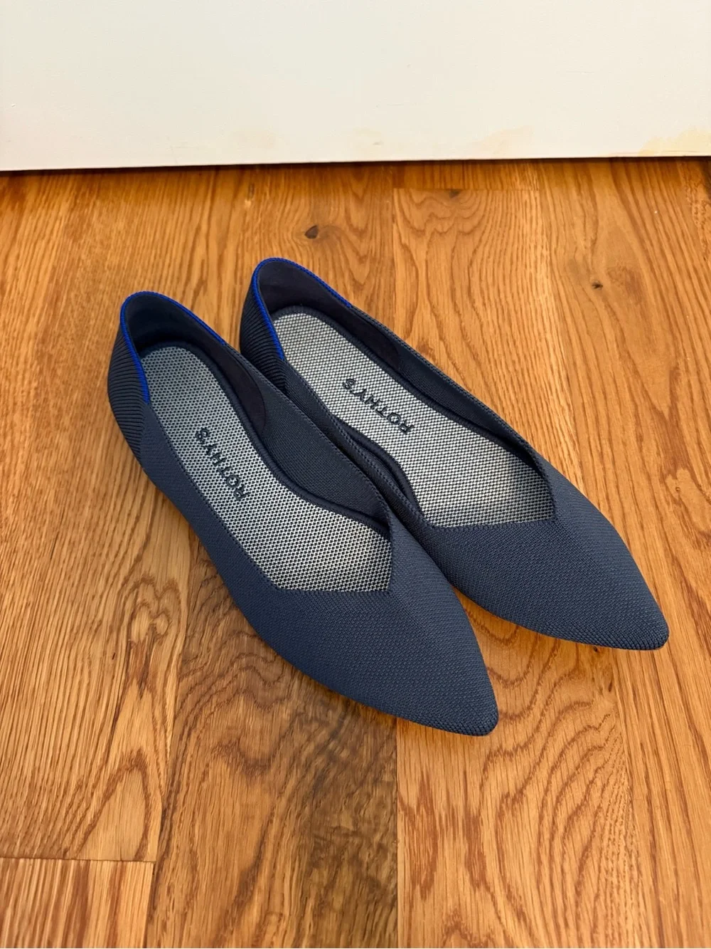 Rothy's The Point Navy Blue Pointed Toe Flats Size 8.5